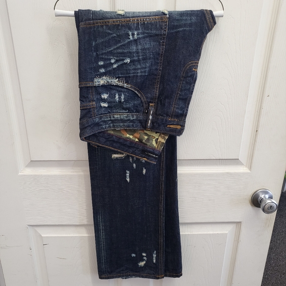 Cult of Individuality Distressed Jeans - Picture 2 of 7